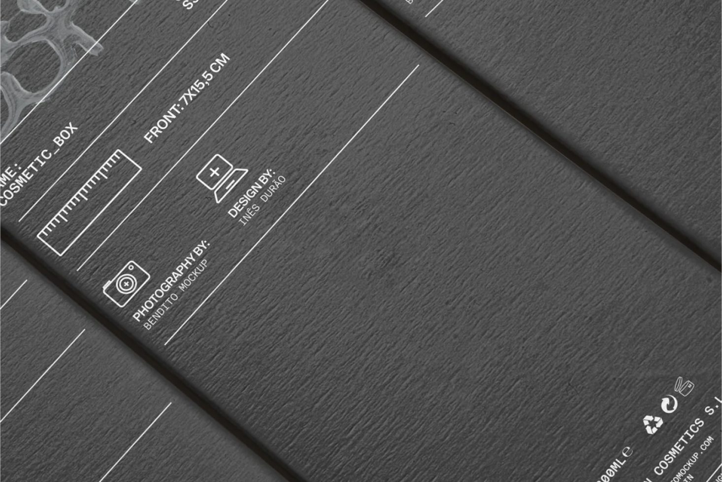Cosmetic Box SS02 Mockup preview 2