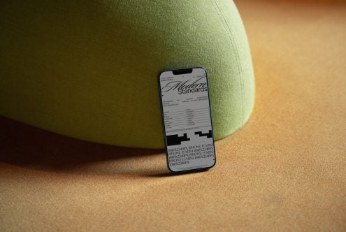 iPhone MS03 Mockup