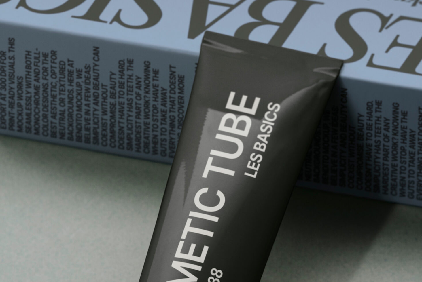 Le Cosmetic Tube LB25W38 Mockup preview 2