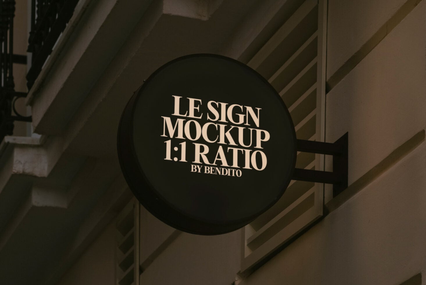 Le Sign LB25W0802 Mockup preview 2