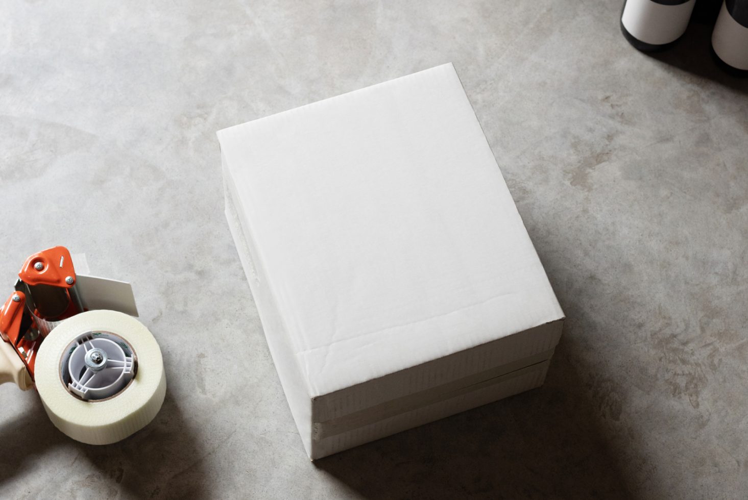Box WWW01 Mockup preview 2