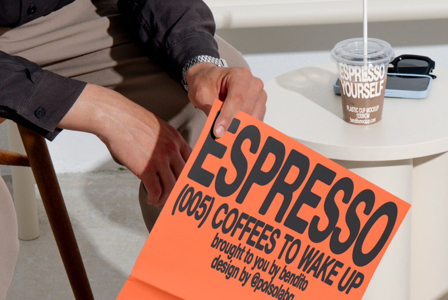 Newspaper EY Mockup preview 2