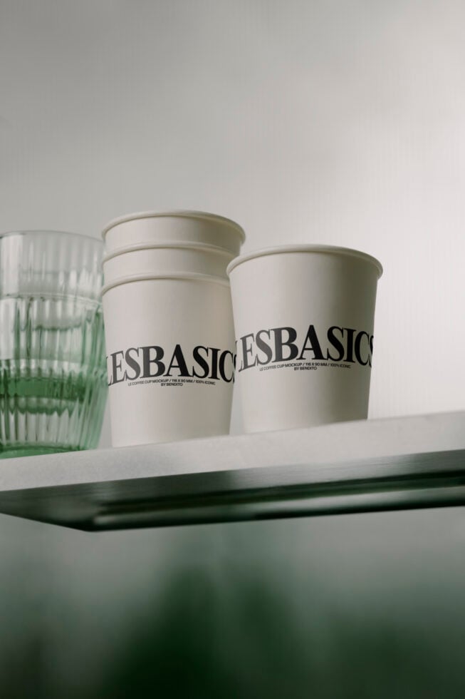 Le Coffee Cup LB26W04 Mockup