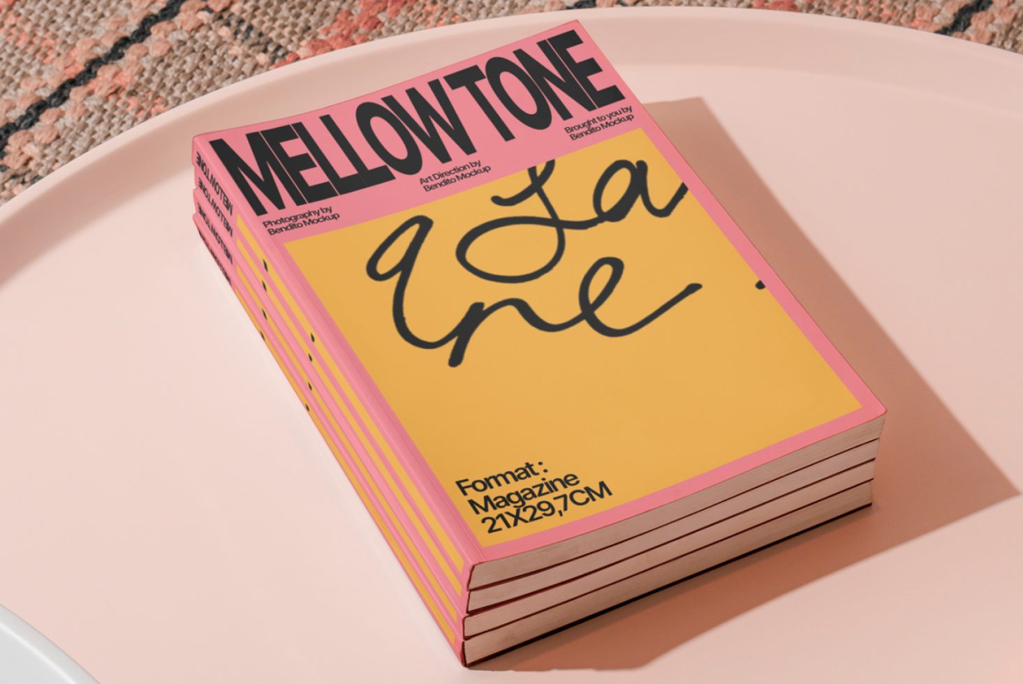 Magazine MT05 Mockup preview 2