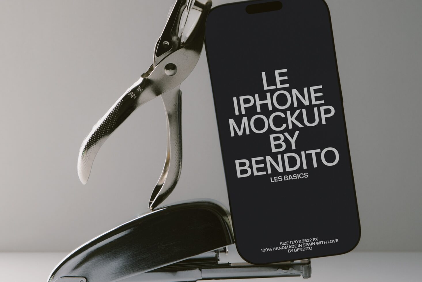 Le iPhone LB26W3101 Mockup preview 2