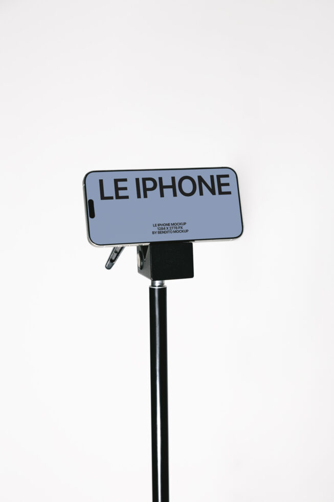 Le iPhone LB25W2601 Mockup preview 4