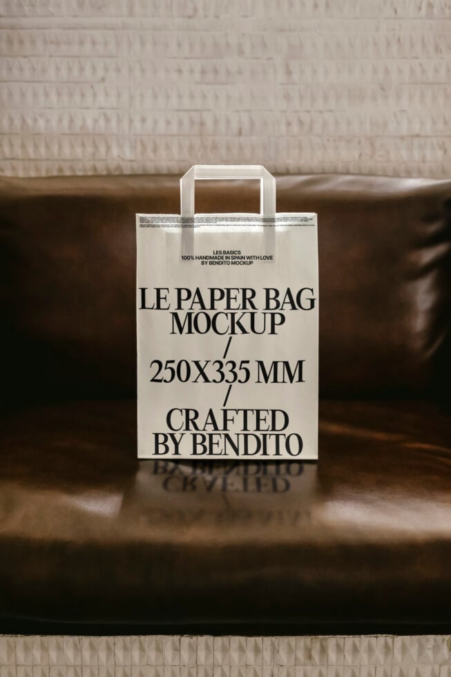 Le Paper Bag LB25W17 Mockup