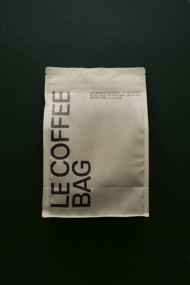 Le Coffee Bag LB26W29 Mockup preview 4