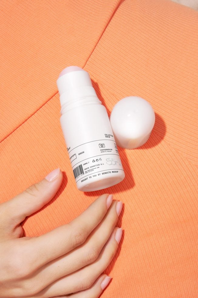 Deodorant SS Mockup