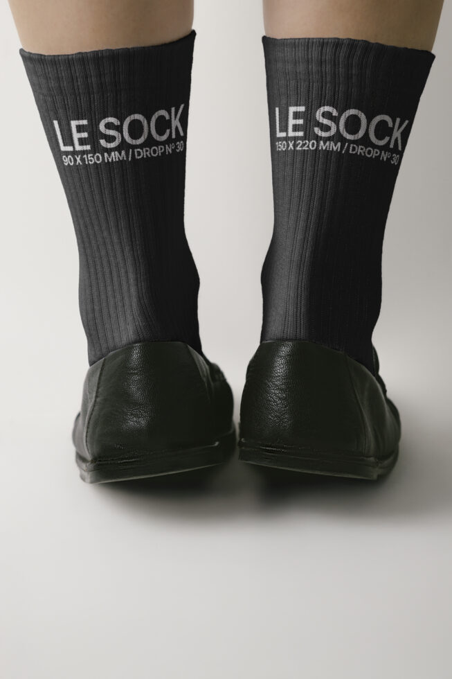 Le Sock LB25W30 Mockup preview 4