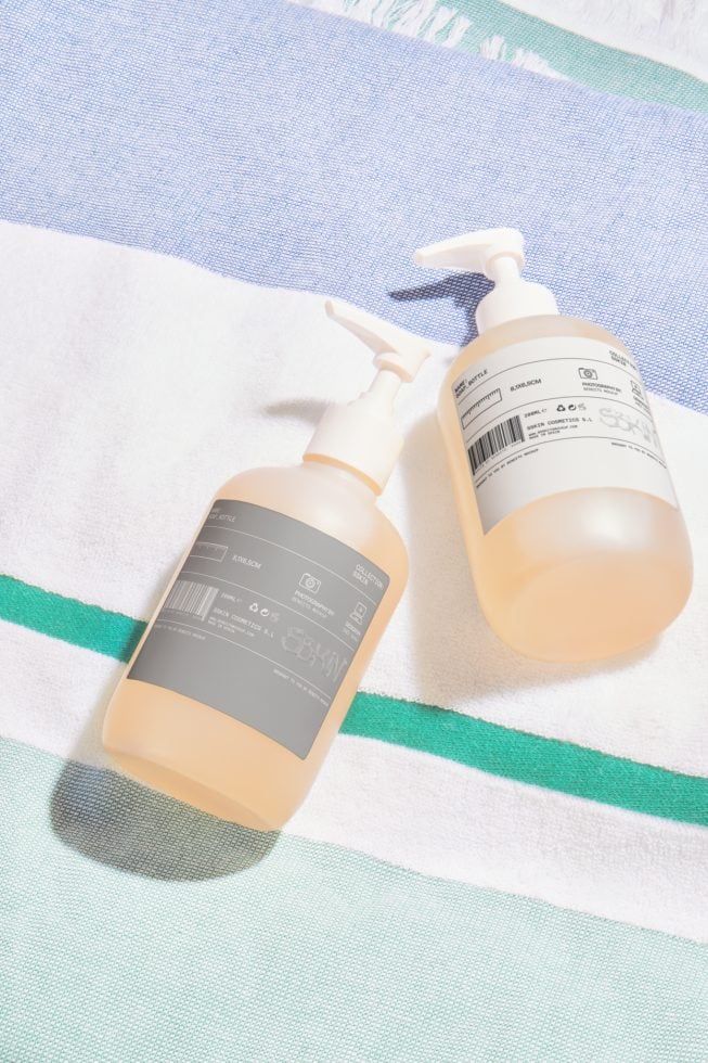 Soap Bottle SS09 Mockup preview 4