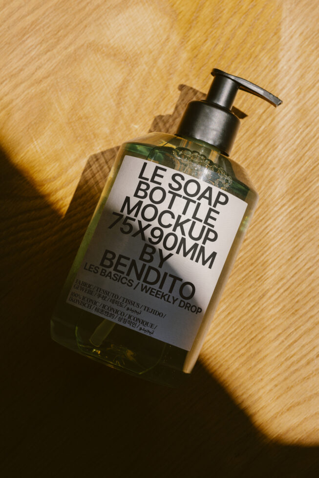 Le Soap Bottle LB25W22 Mockup