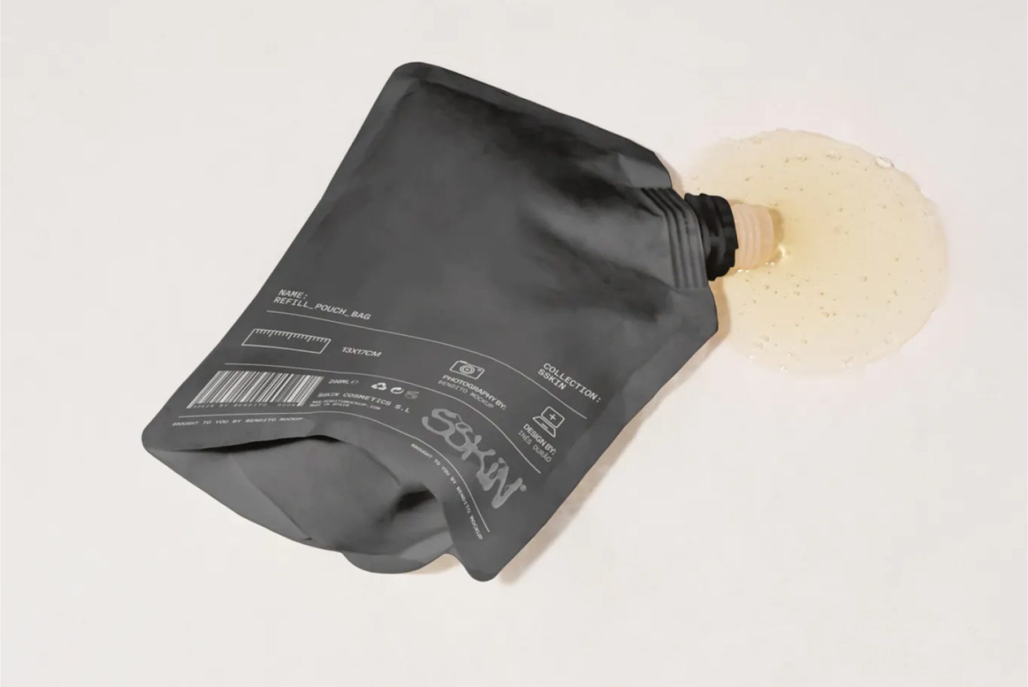 Refill Pouch Bag SS04 Mockup preview 2