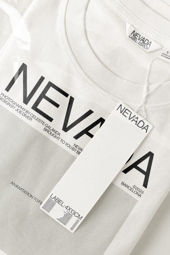 Label N04 Mockup