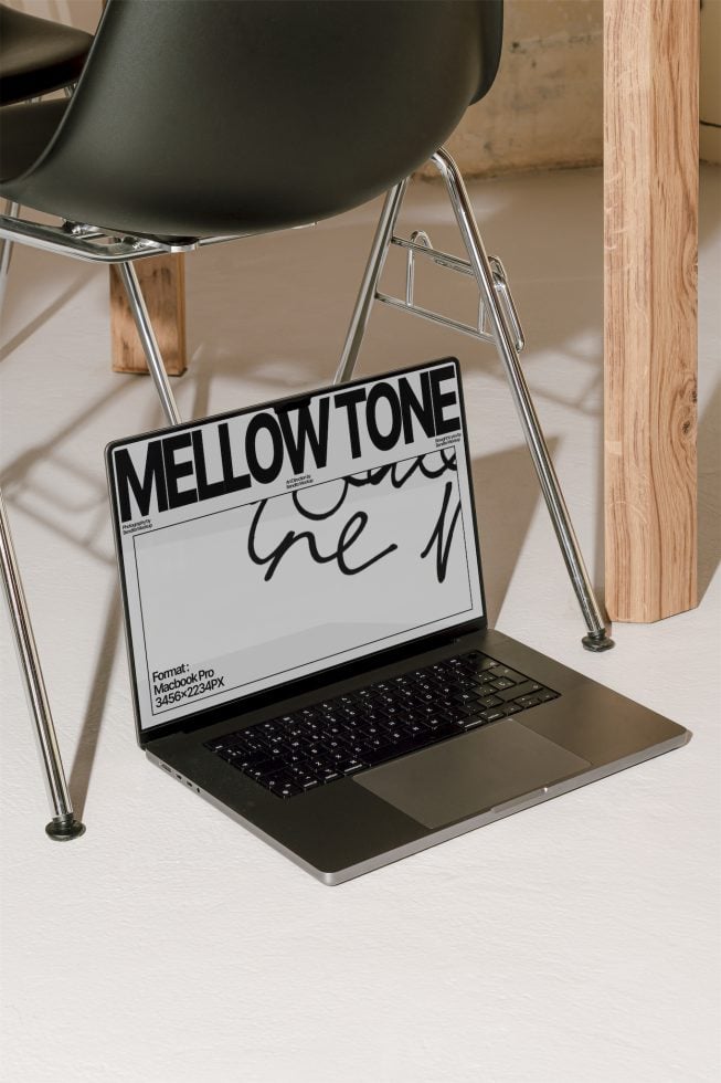 Macbook Pro MT02 Mockup