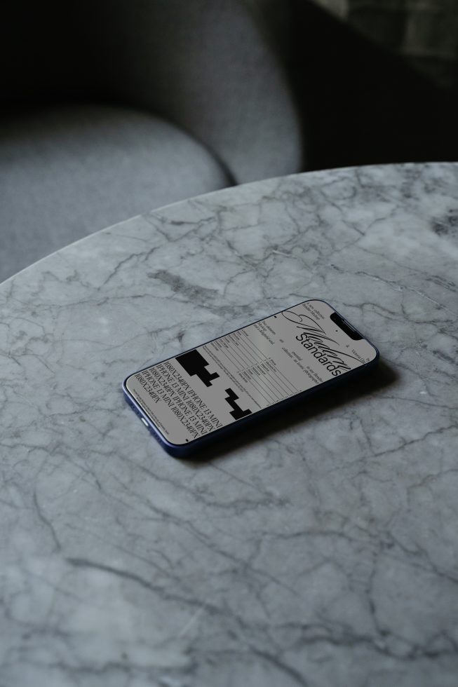 iPhone MS04 Mockup