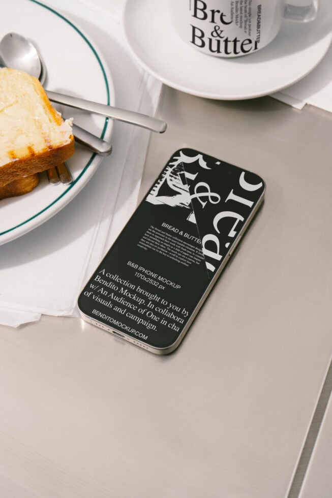 iPhone BandB Mockup preview 4