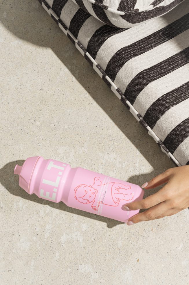 Plastic Bottle ELT02 Mockup preview 4