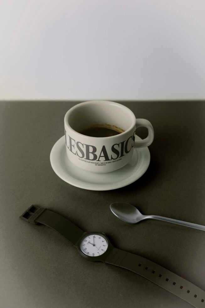 Le Coffee Cup LB26W39 Mockup preview 4