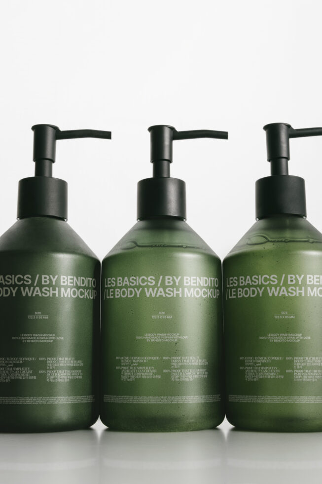 Le Body Wash LB25W38 Mockup