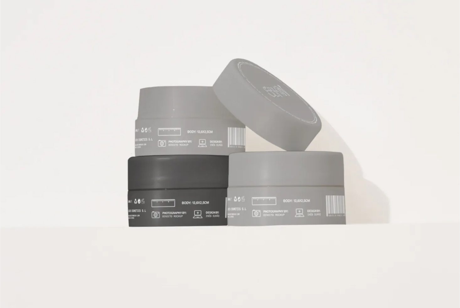 Cosmetic Jar SS05 Mockup preview 2