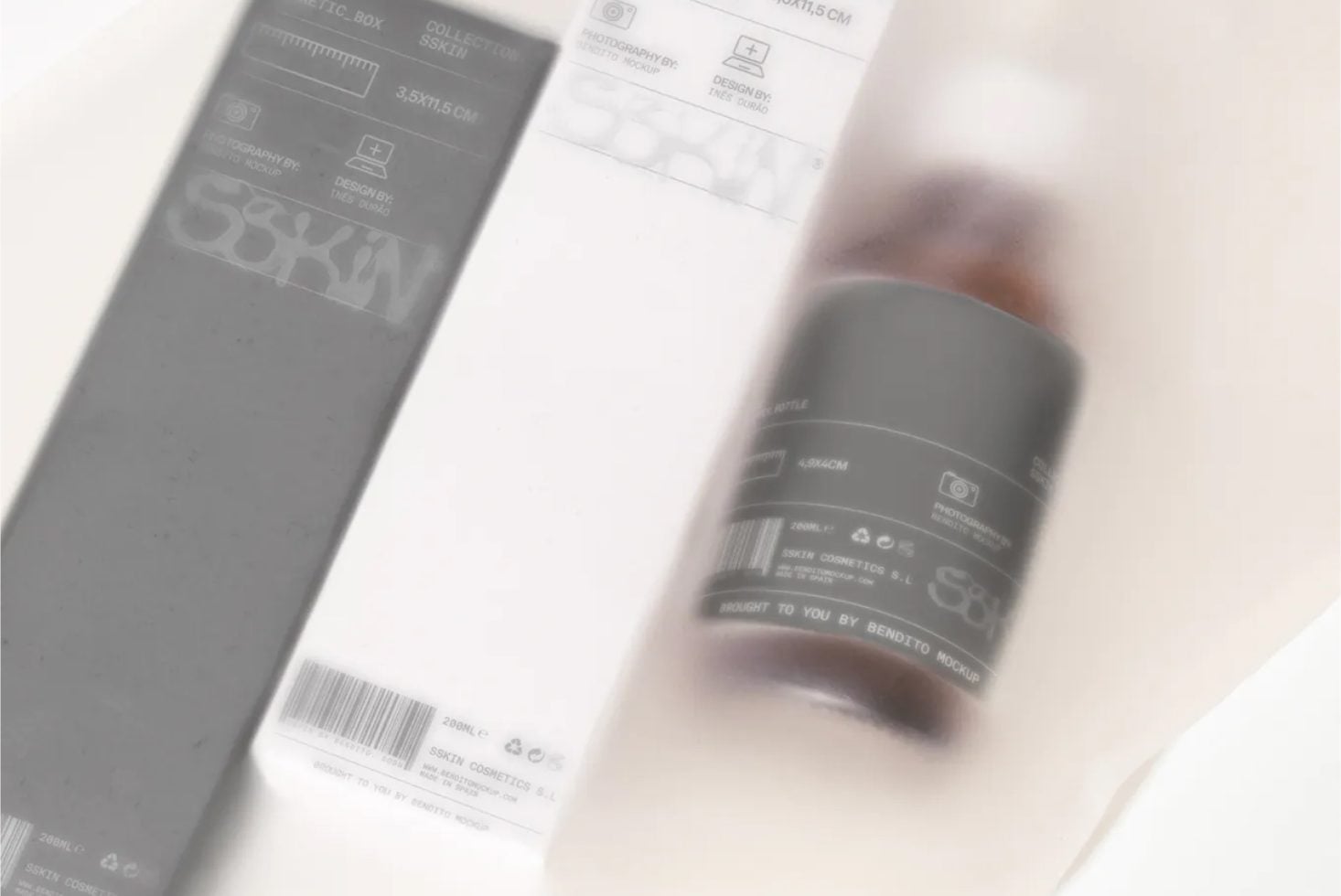 Dropper Bottle SS05 Mockup preview 2