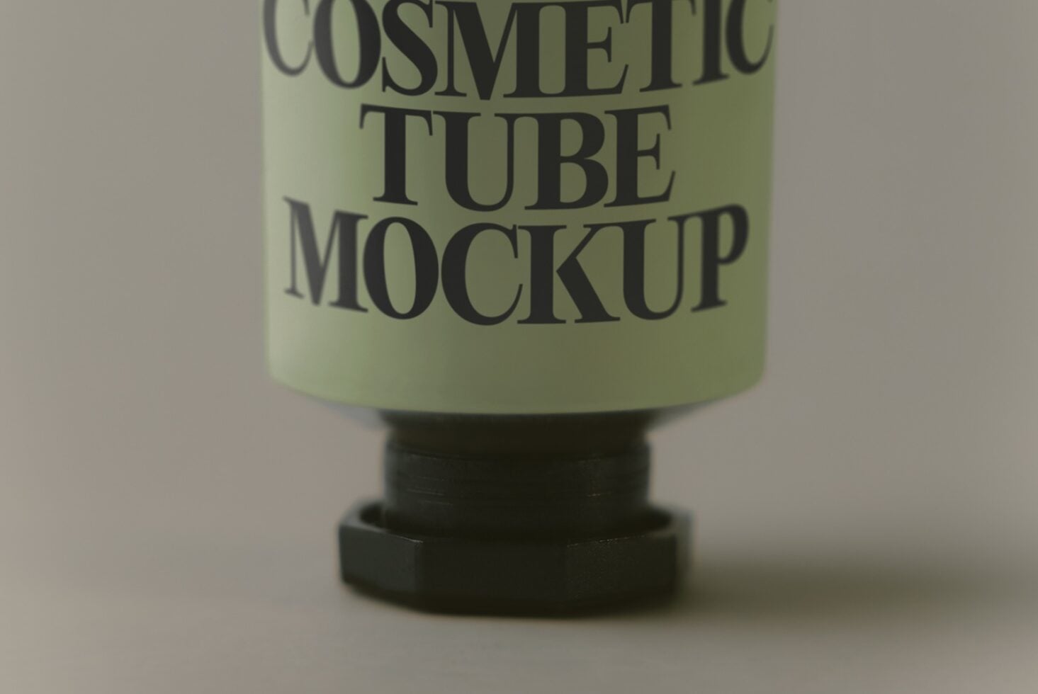 Le Cosmetic Tube LB26W36 Mockup preview 2