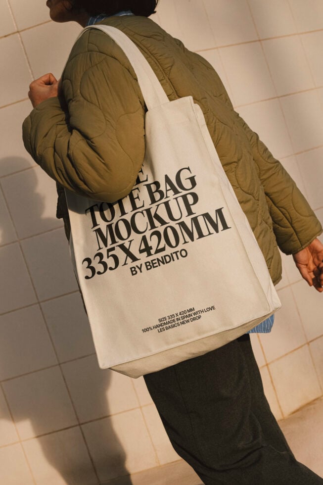 Le Tote Bag LB25W17 Mockup