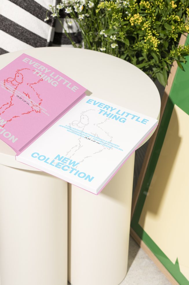 Notebook ELT02 Mockup preview 4
