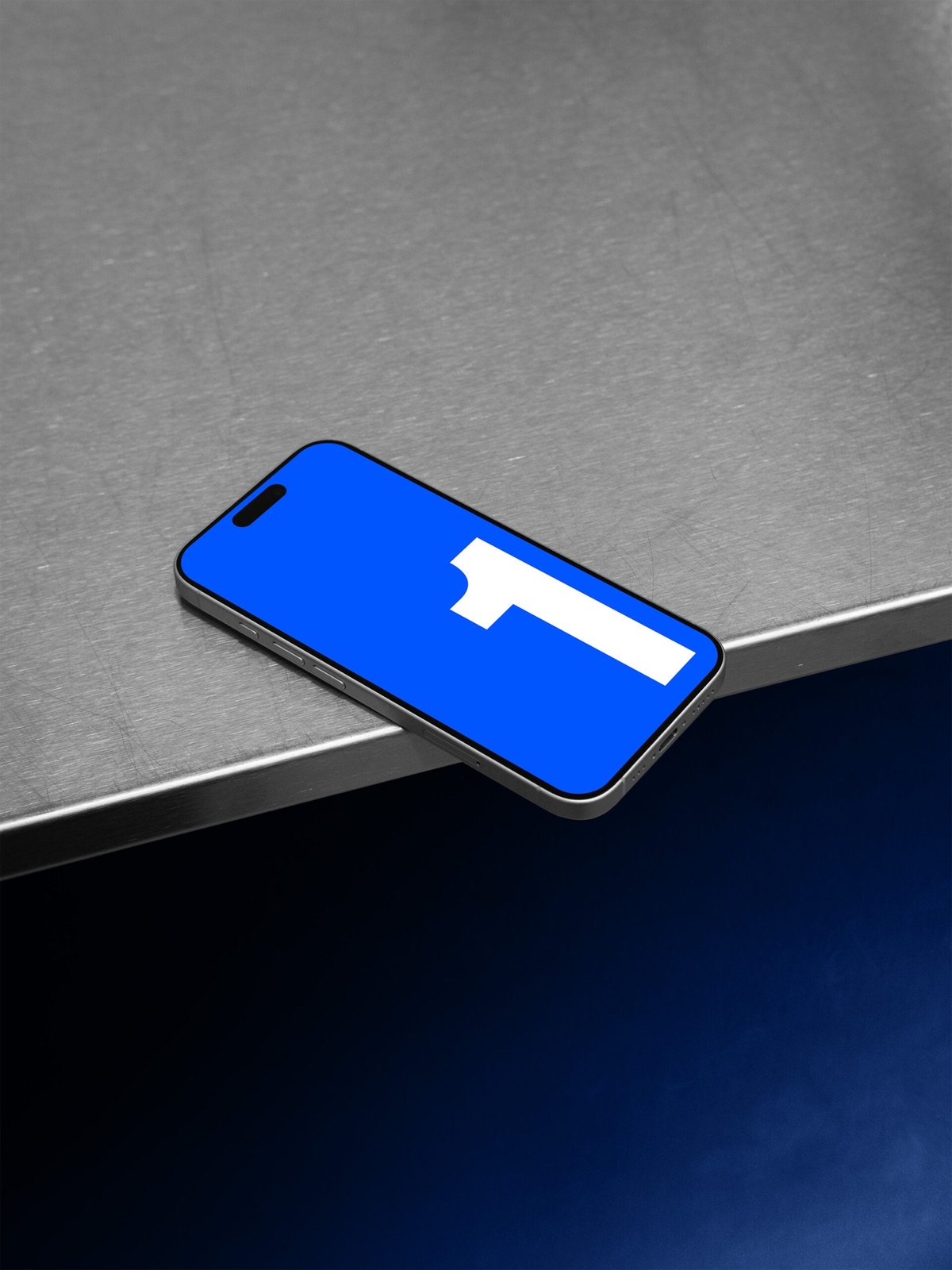 I Phone 05 Mockup preview 5