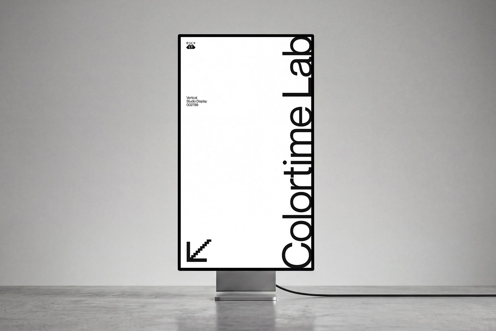 Studio Display 002789