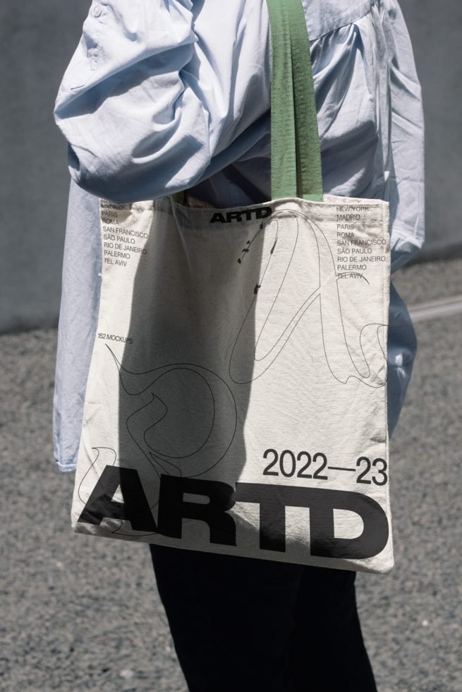 Tote Bag C04 Mockup 002