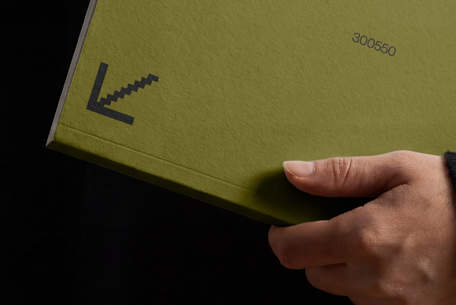 Book Mockup 300550 preview 3