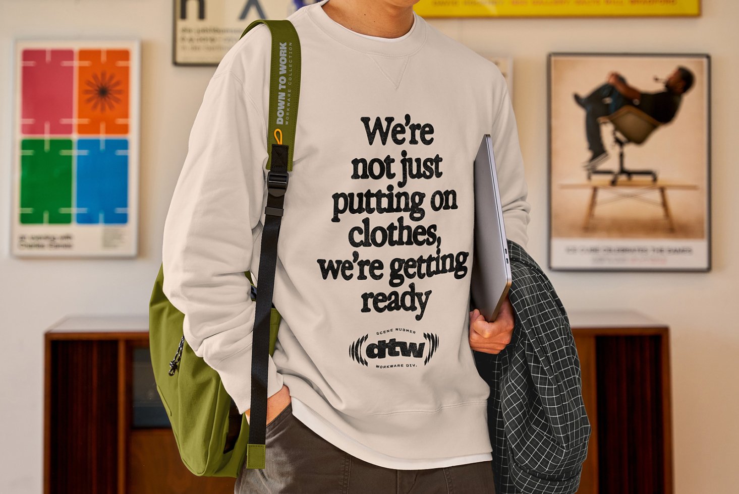 S#2 DTW Sweatshirt 04 Mockup