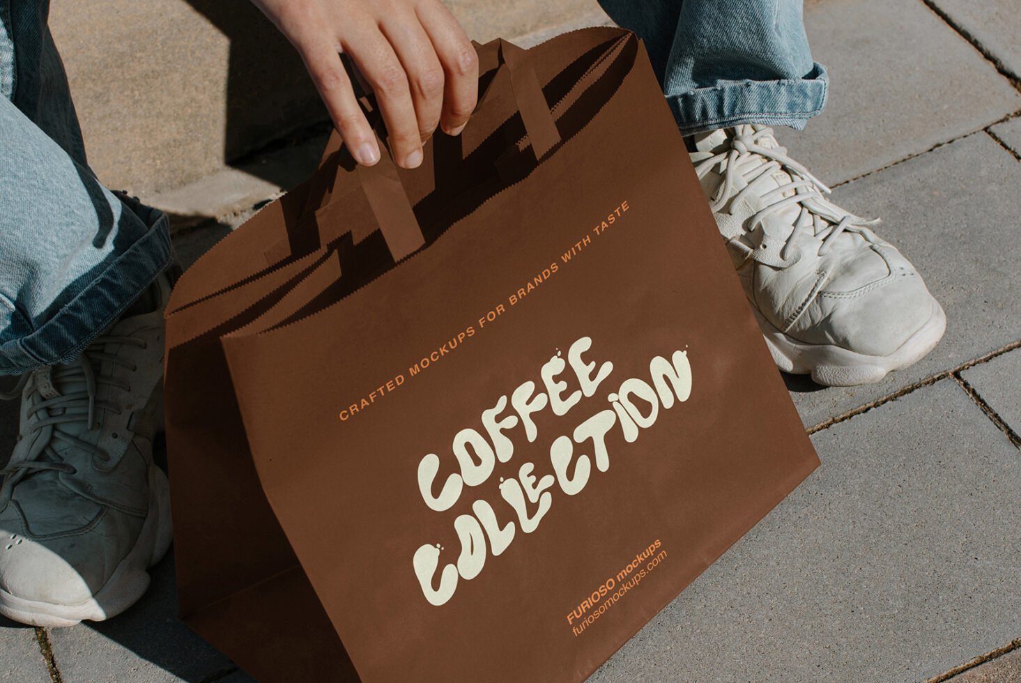Bag Mockup 02CC preview 1