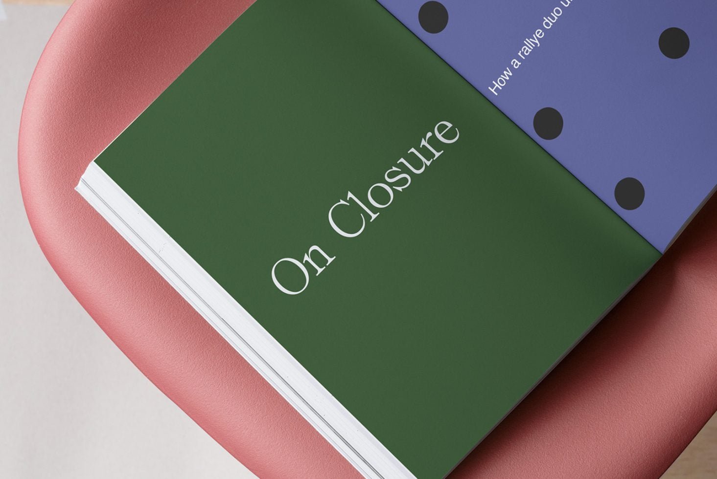 Magazine Mockup C04 001