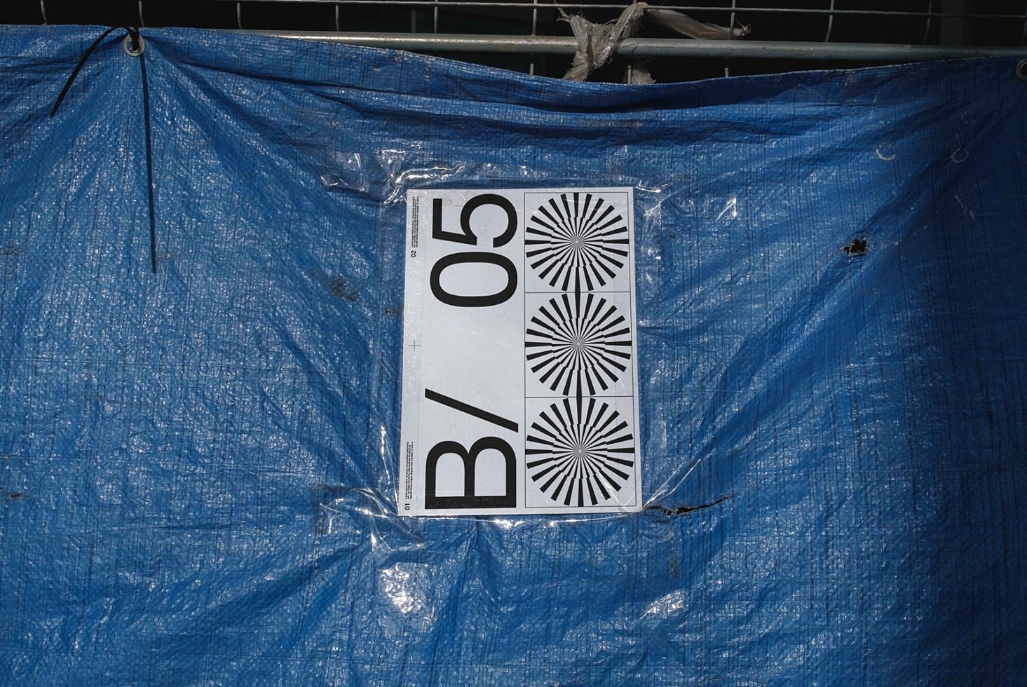 B5 POSTER MOCKUP 04