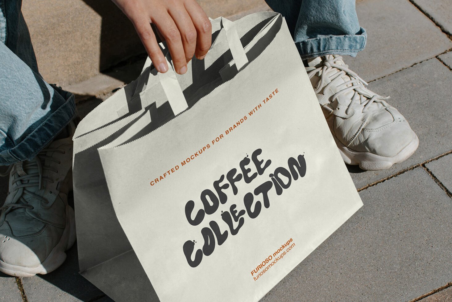Bag Mockup 02CC preview 2