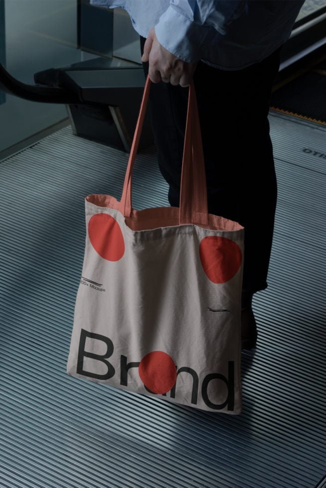 Tote Bag C04 Mockup 003