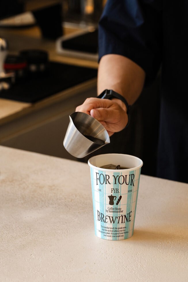 S#4 FYB Paper Cup 02 Mockup preview 5
