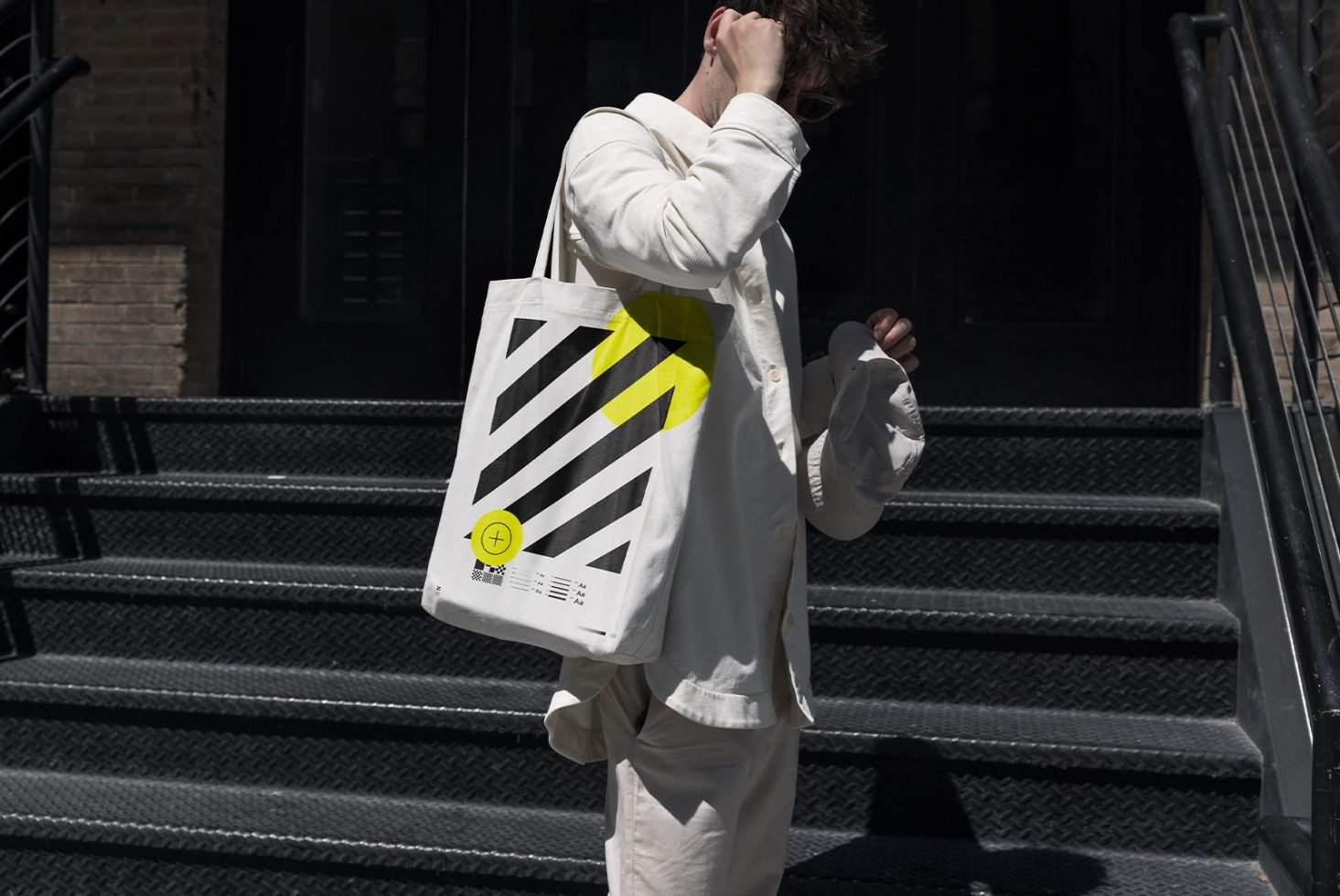 Tote Bag Mockup HM 017