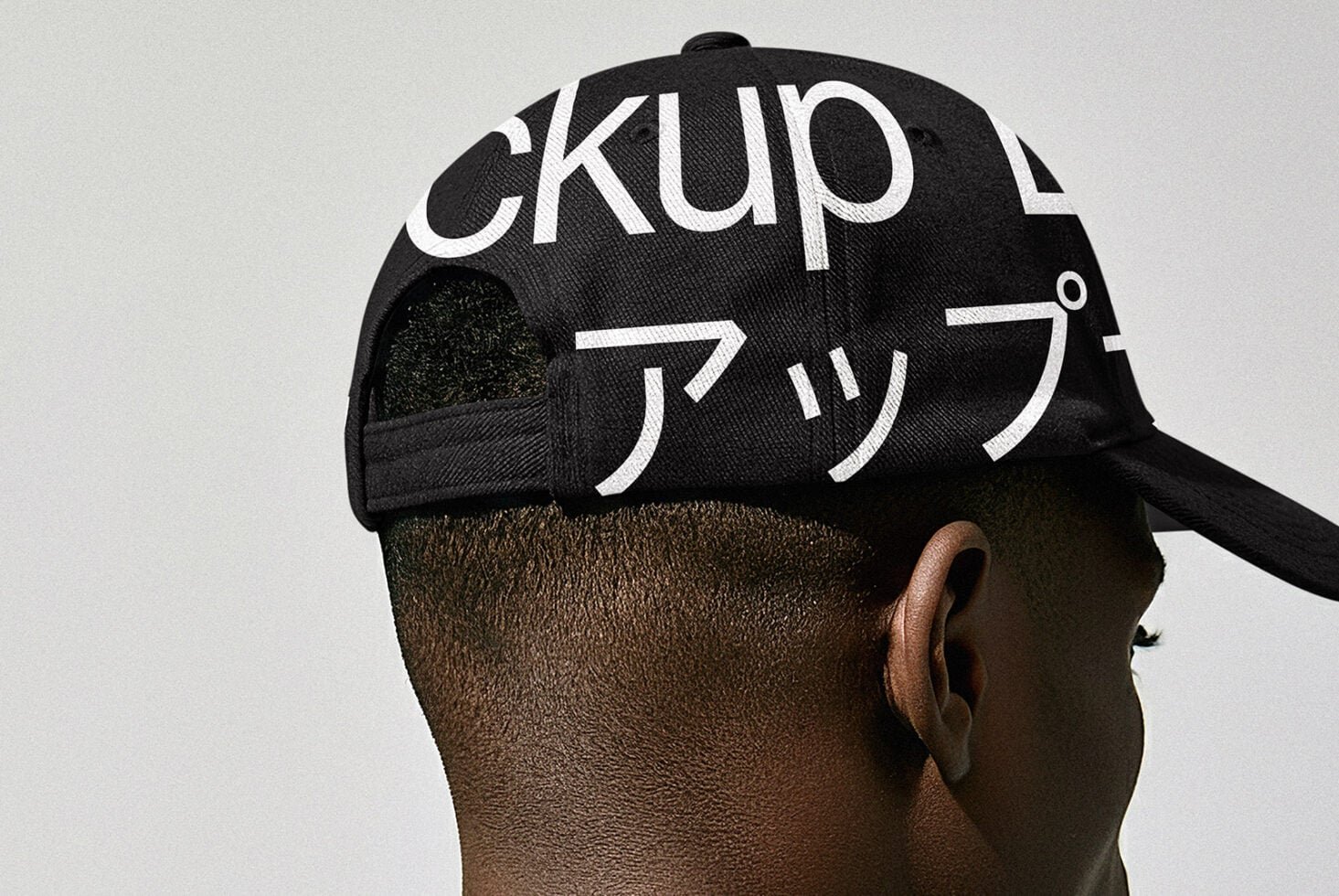 Cap 03ML Mockup preview 3