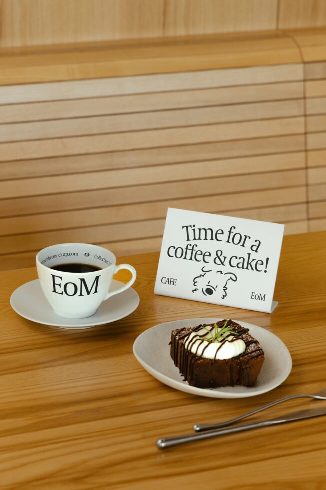 S#1 EoM Table Sign 02 Mockup preview 6