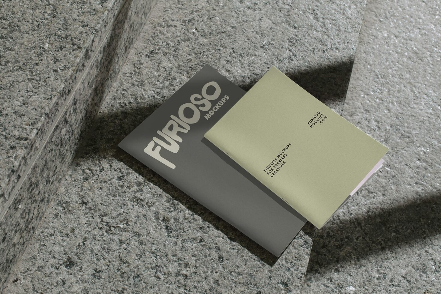 Notebook Mockup 02UC