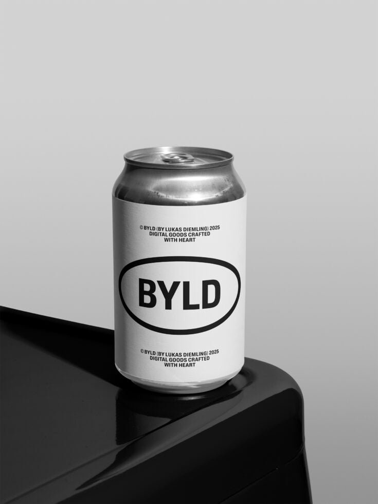 Drink Can 01 Mockup preview 3