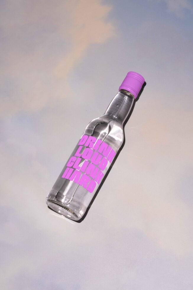 CLINK SPIRIT BOTTLE 02