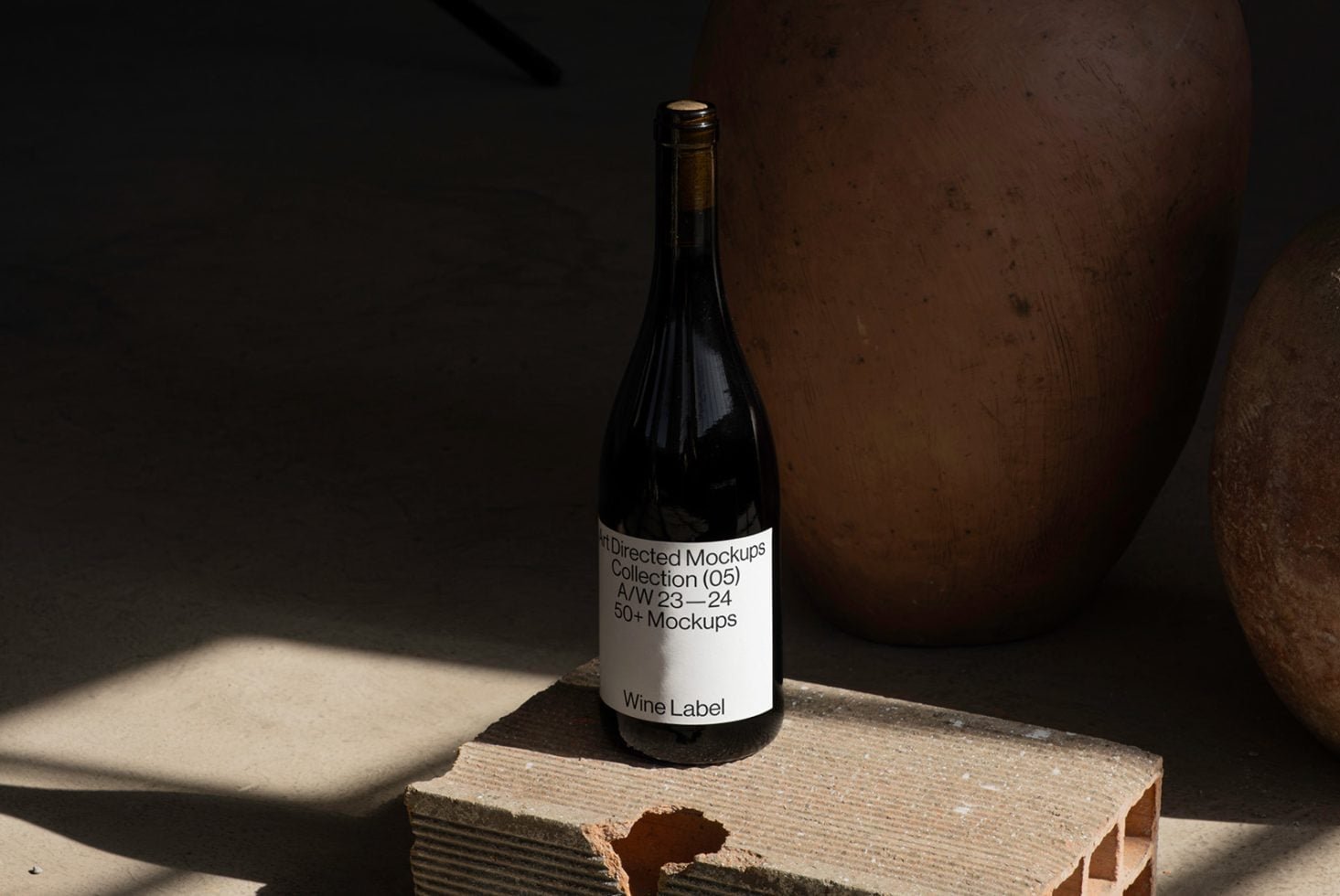 Bottle C05 Mockup 001