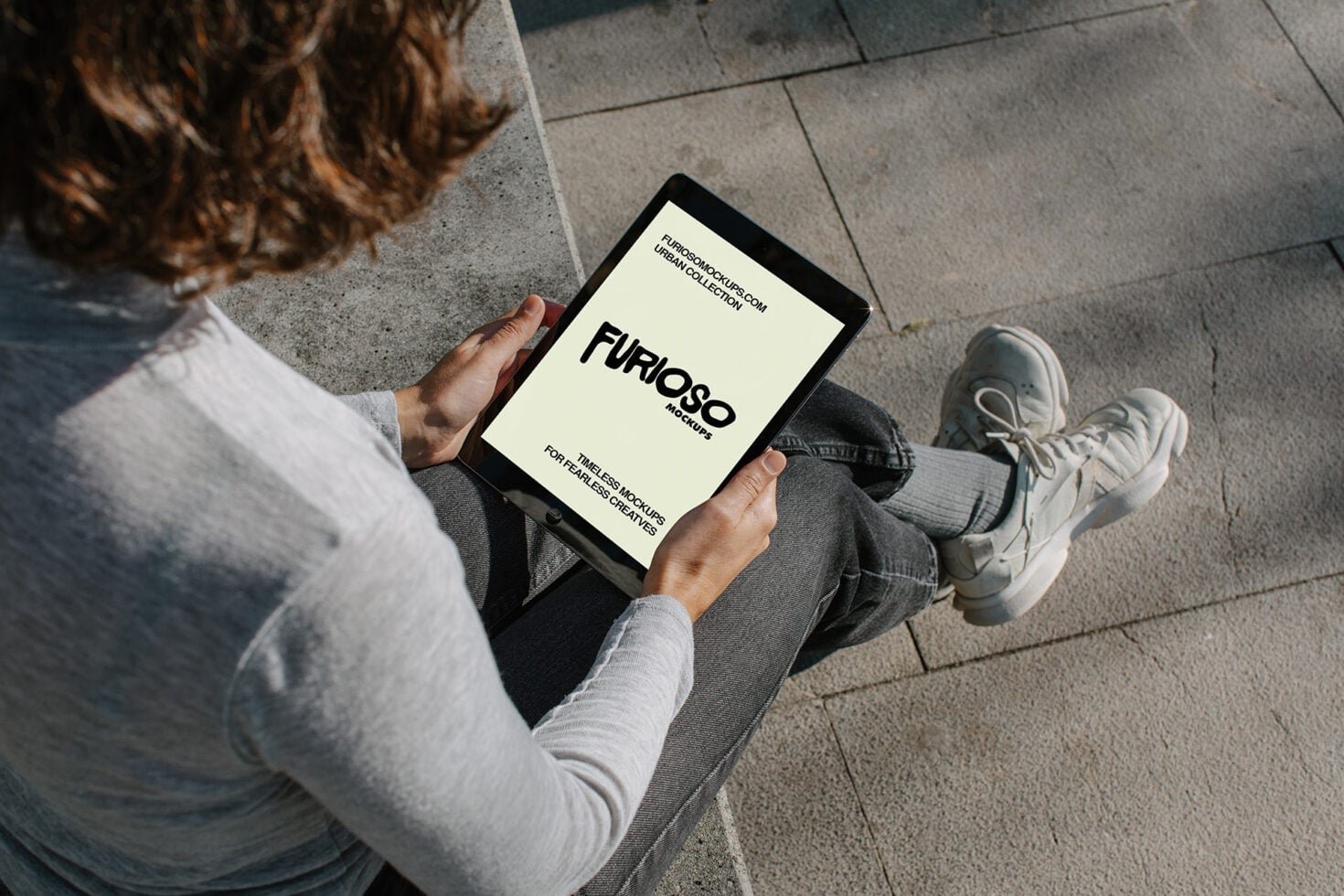 iPad Mockup 02UC