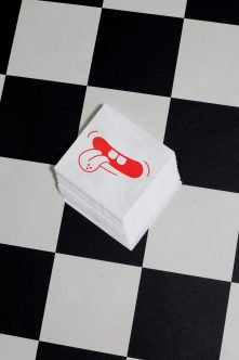 GRUB NAPKIN MOCKUP 01