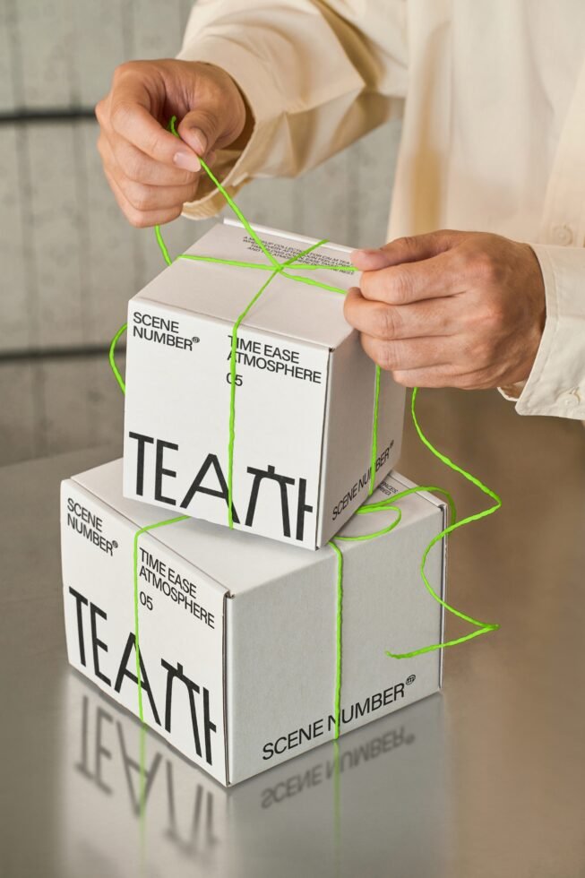 S#5 TEA Box 01 Mockup preview 5